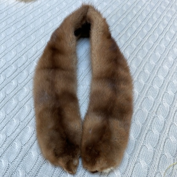 Accessories - Vintage fur stole. 37” Inches in length. See pics for details.